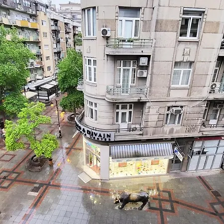 Apartment Center